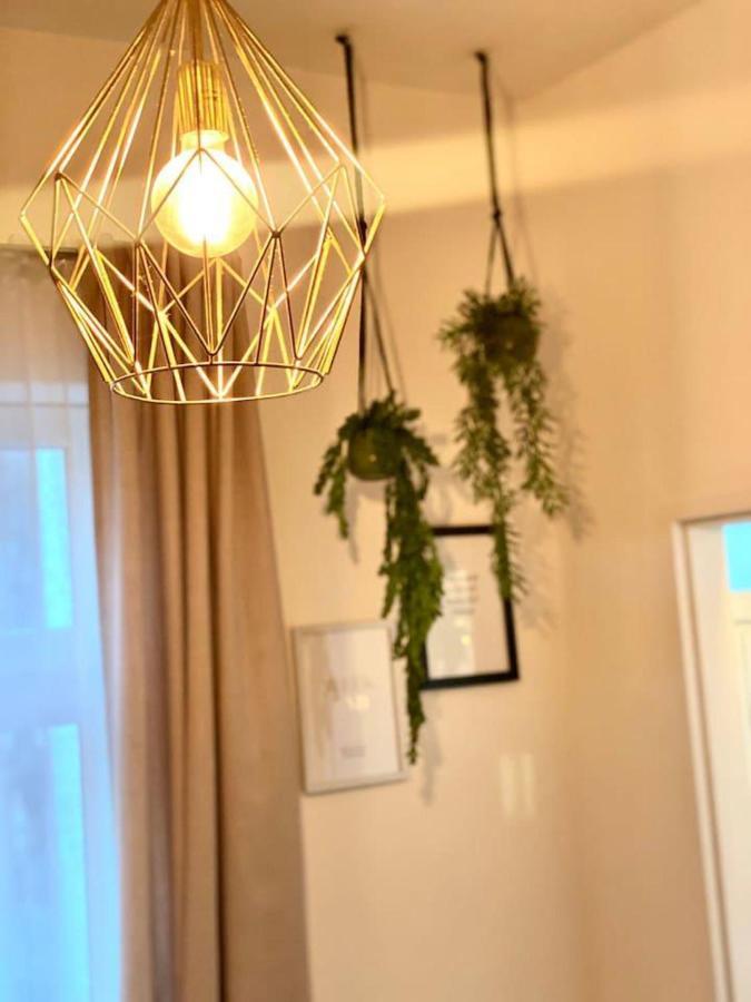 Amazonian Jungle Apartment In ウィーン エクステリア 写真