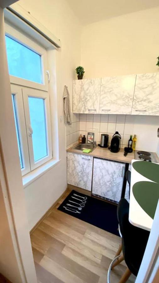 Amazonian Jungle Apartment In ウィーン エクステリア 写真