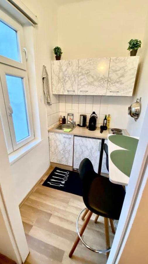 Amazonian Jungle Apartment In ウィーン エクステリア 写真